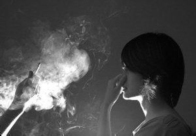 吸二手烟的危害究竟有多大? - 女性健康网